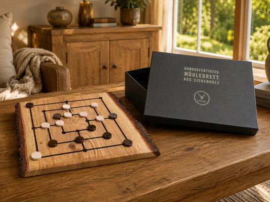 Rustikales Mühlebrett Eiche | Handgemachtes Mühlespiel mit Spielsteinen | Wohnaccessoire & Geschenkidee