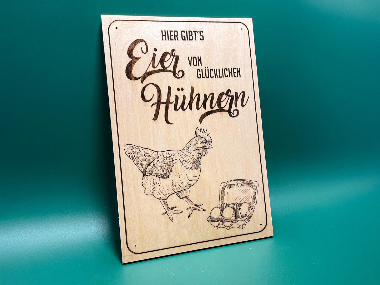 Holzschild „Hier gibt’s Eier von glücklichen Hühnern“ – Für Hühnerhalter, Landwirte & Hofläden
