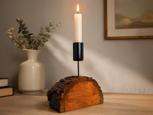 Handgefertigter Kerzenständer aus Baumscheibe – rustikale Deko für Advent & Weihnachten