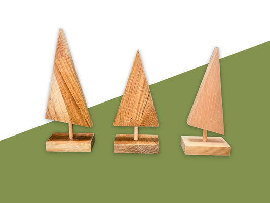 Handgefertigter Tannenbaum aus Holz – moderne & natürliche Weihnachtsdeko